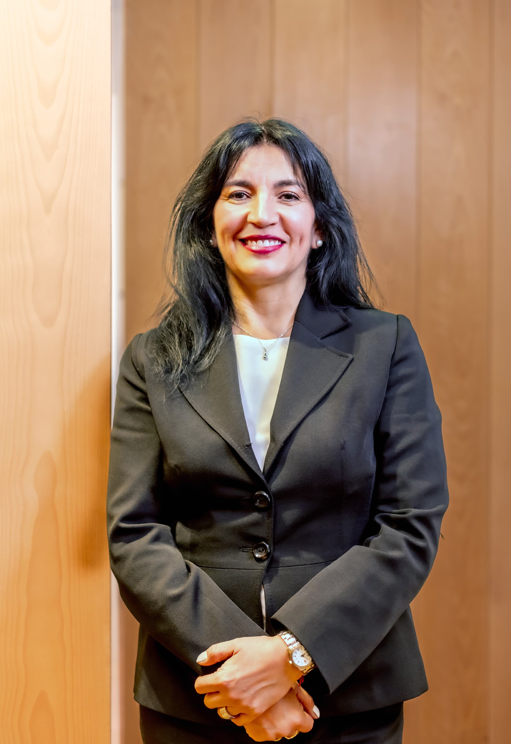 MARÍA EUGENIA BRAVO